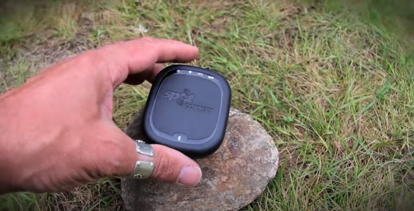 SPOT Connect turns smartphones into backcountry tweet machines